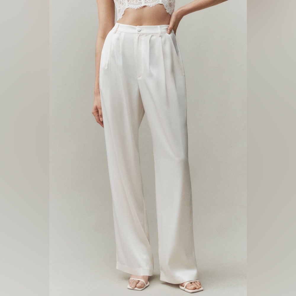 Reformation Mason Satin Style Pants in Ivory Size 10 - Picture 2 of 7